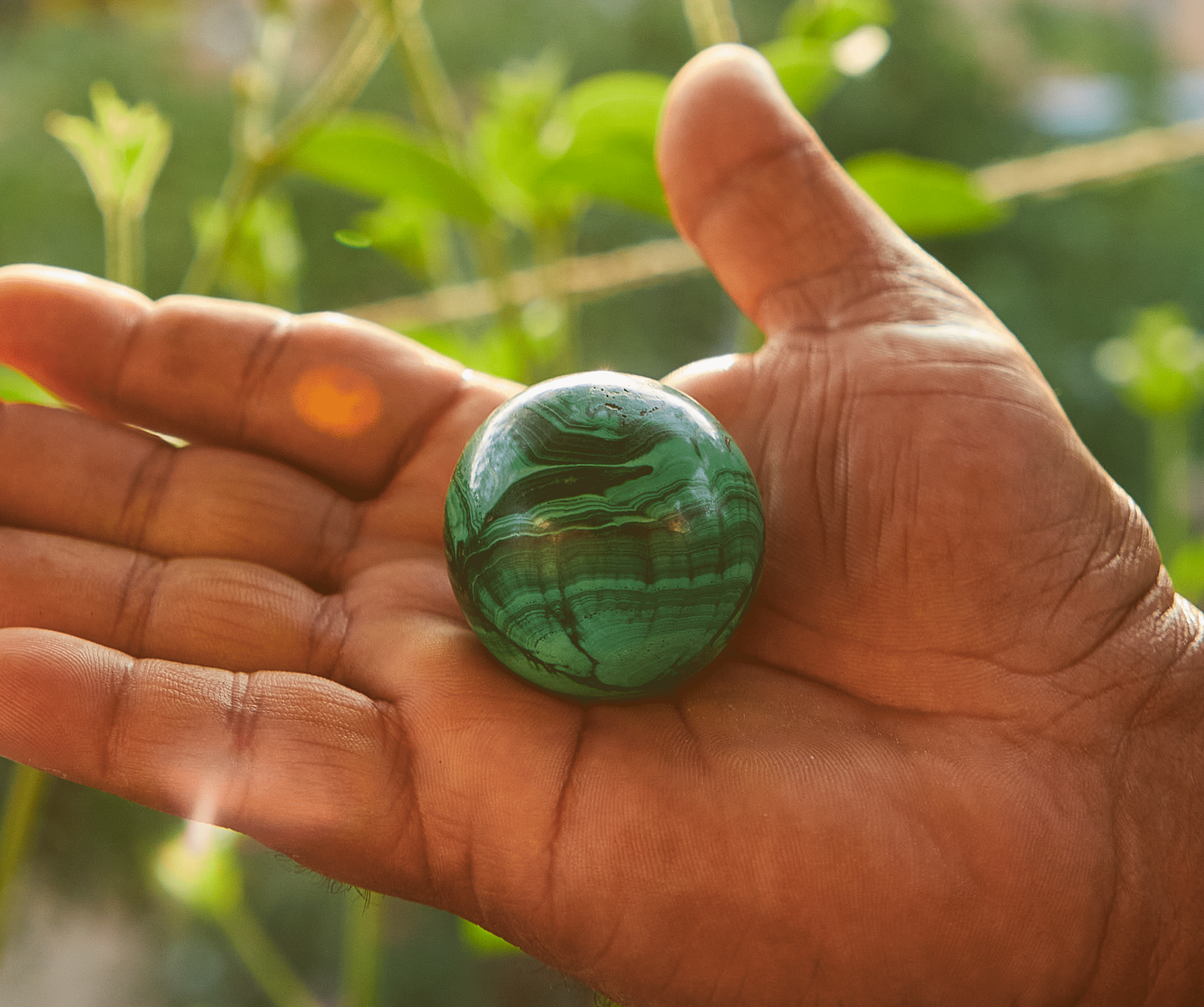 Malachite: A Green Mineral with Healing Properties for Physical & Emotional Well-Being. Ideal for Scorpio, Capricorn & Taurus Zodiac Signs.